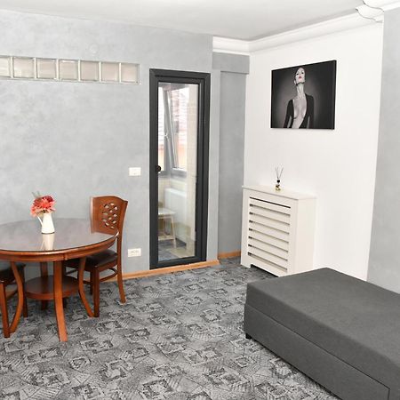 Apartament Luxury - Promenada Mall Krajowa Zewnętrze zdjęcie