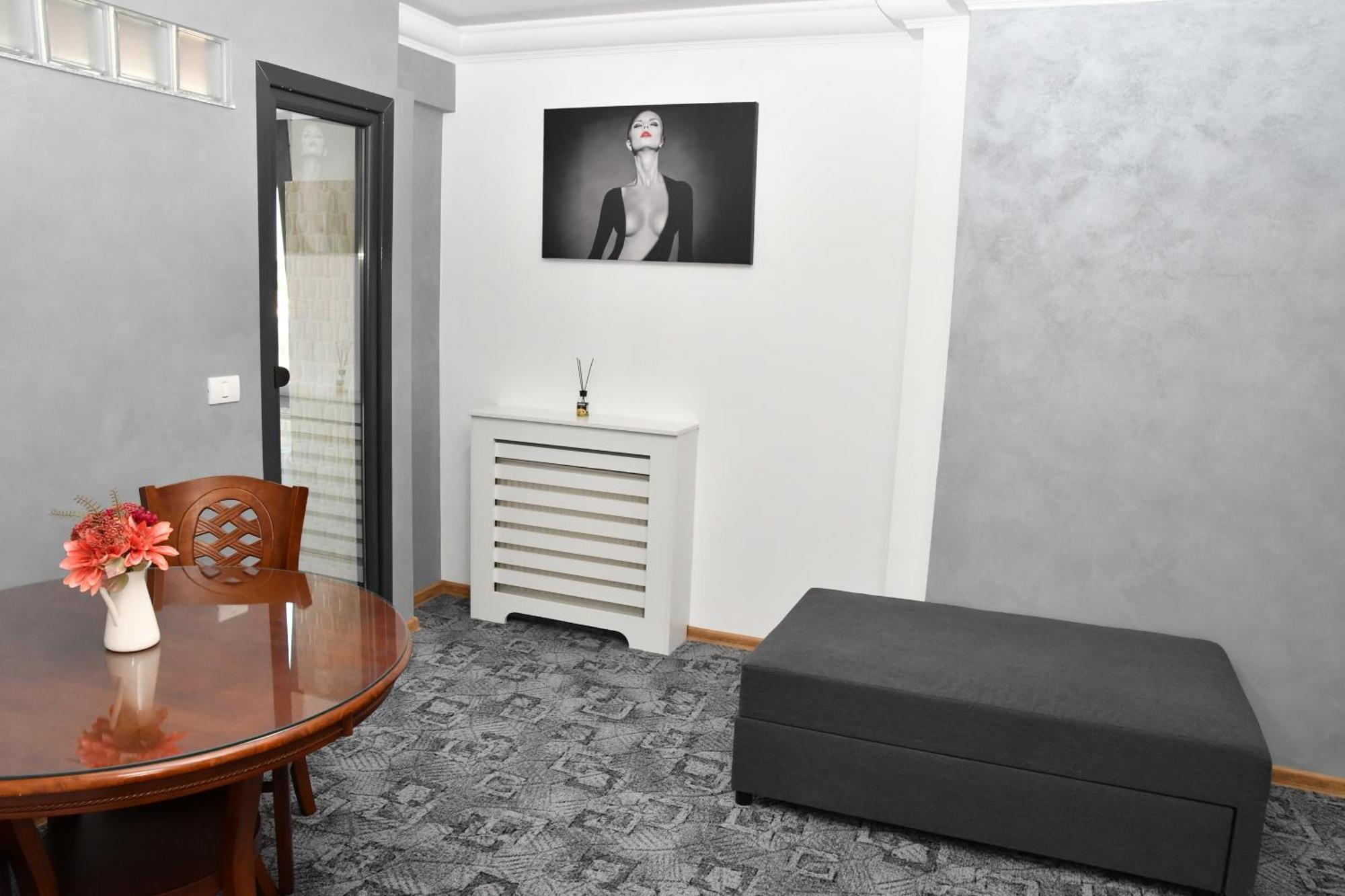 Apartament Luxury - Promenada Mall Krajowa Zewnętrze zdjęcie